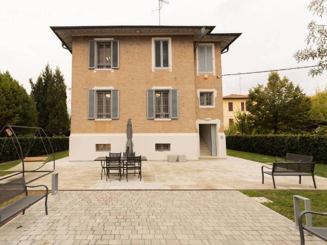 Villa Indipendente in vendita a Modena, San Faustino