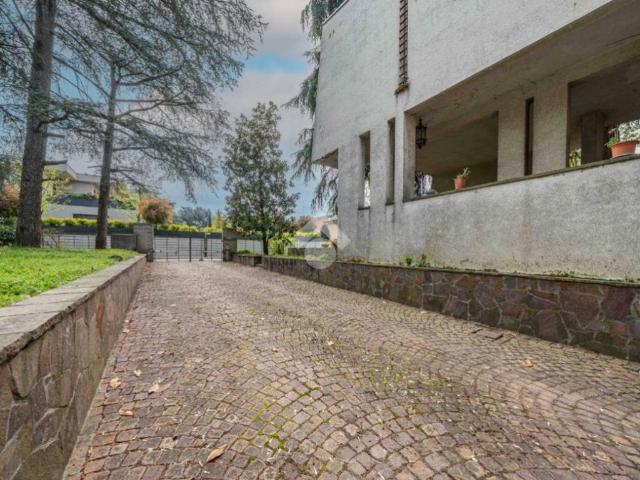Villa Indipendente in vendita a San Faustino-Madonnina-Quattroville, Modena