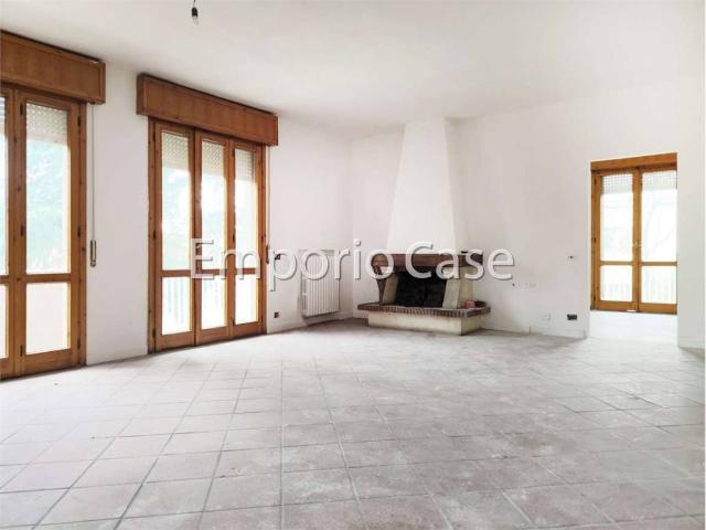 Villa Indipendente in vendita a Tre Olmi, Modena