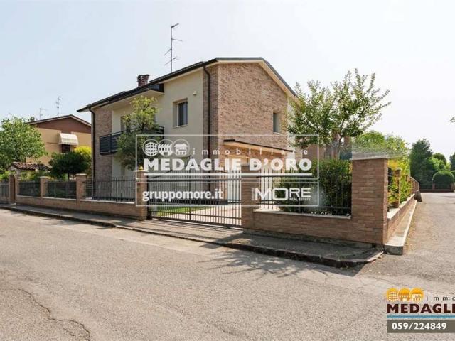 Villa Indipendente in vendita a Cittanova, Modena