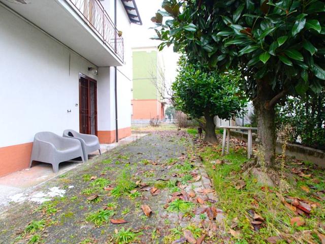Villa Indipendente in vendita a Buon Pastore-Sant'Agnese-San Damaso, Modena