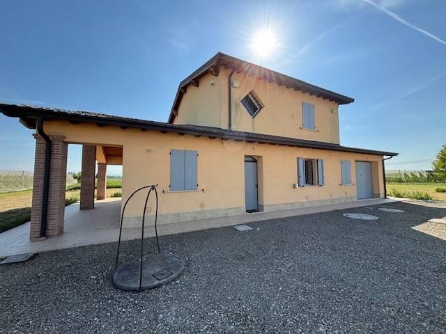 Villa Indipendente in vendita a San Faustino-Madonnina-Quattroville, Modena