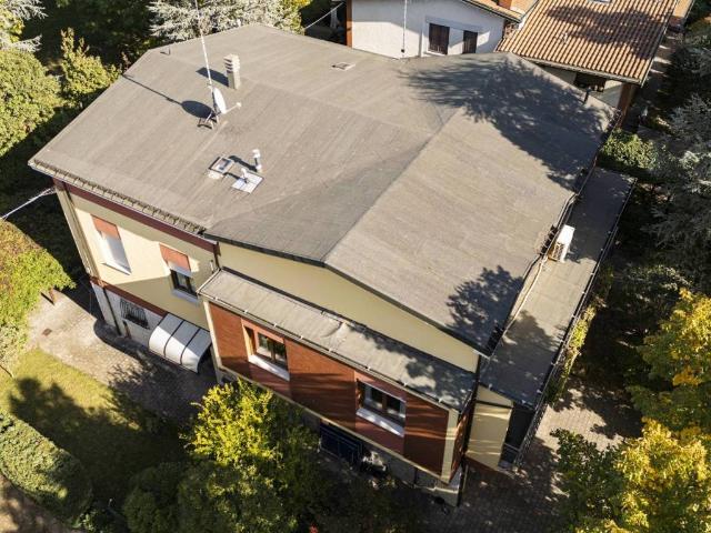 Villa Indipendente in vendita a Crocetta-San Lazzaro-Modena Est, Modena