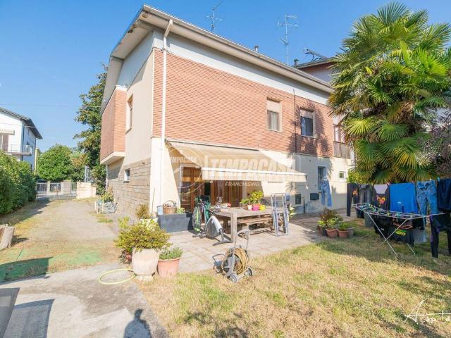 Villa Indipendente in vendita a Buon Pastore-Sant'Agnese-San Damaso, Modena