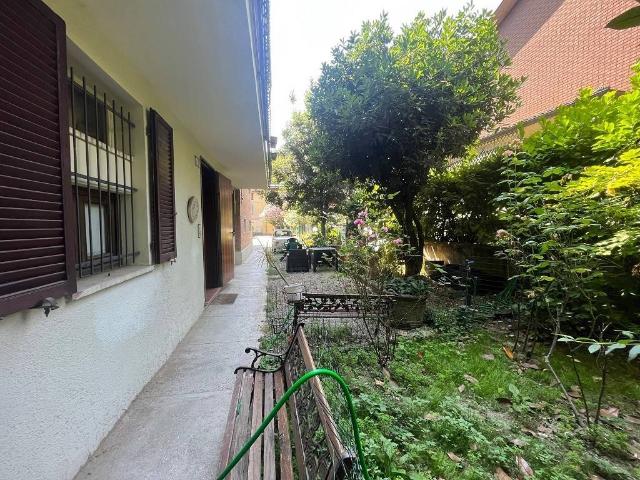 Villa Indipendente in vendita a San Faustino-Madonnina-Quattroville, Modena