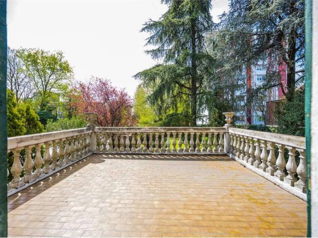 Villa Indipendente in vendita a Villaggio Zeta, Modena