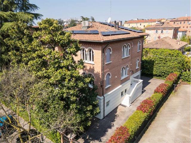 Villa Indipendente in vendita a San Faustino-Madonnina-Quattroville, Modena