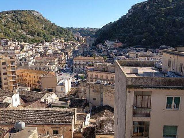 Villa Indipendente in vendita a Modica Alta, Marina Di Modica