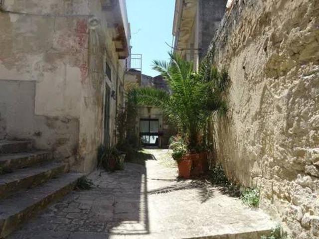 Villa Indipendente in vendita a Modica Alta, Modica