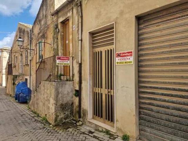Villa Indipendente in vendita a Modica Alta, Marina Di Modica