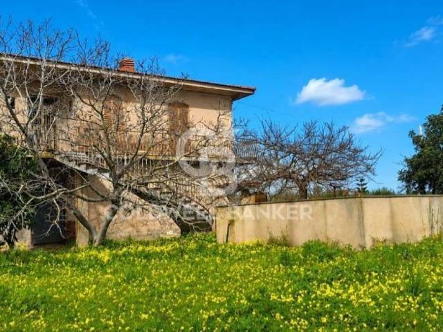 Villa Indipendente in vendita a Marina Di Modica, Sicilia