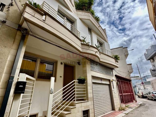 Villa Indipendente in vendita a Puglia, Bari
