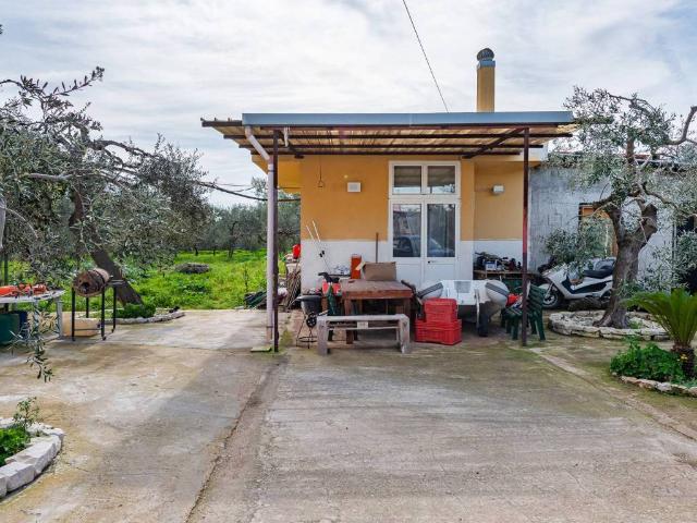 Villa Indipendente in vendita a Puglia, Bari