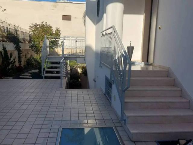 Villa Indipendente in vendita a Puglia, Bari