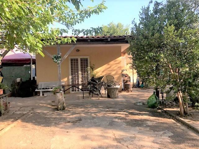 Villa Indipendente in vendita a Puglia, Bari