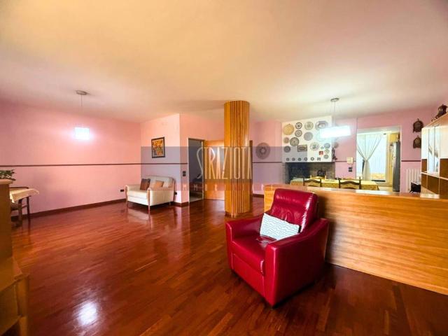 Villa Indipendente in vendita a Puglia, Bari