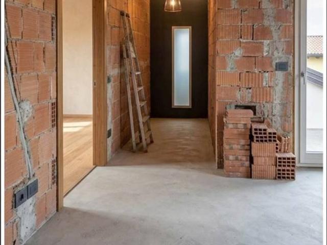 Villa Indipendente in vendita a Moglia, Lombardia