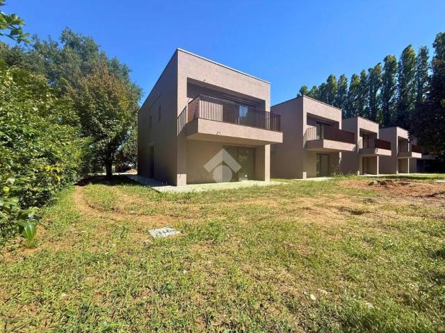Villa Indipendente in vendita a Mogliano Veneto, Veneto