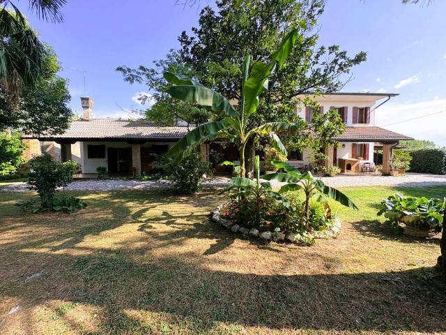 Villa Indipendente in vendita a Campocroce, Mogliano Veneto