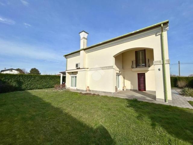 Villa Indipendente in vendita a Campocroce, Mogliano Veneto