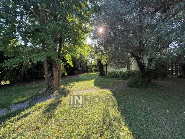 Villa Indipendente in vendita a Mogliano Veneto, Veneto