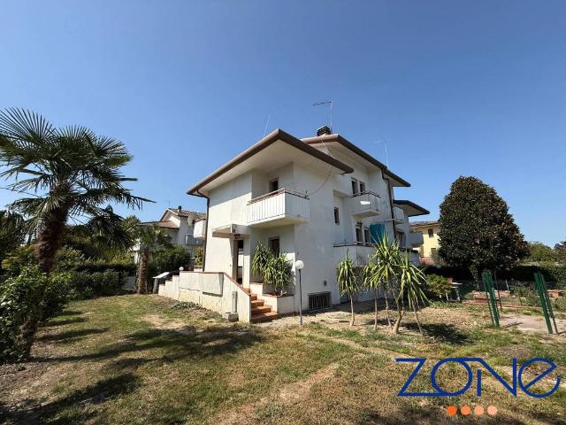 Villa Indipendente in vendita a Mogliano Veneto, Veneto