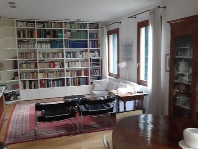 Villa Indipendente in vendita a Mogliano Veneto, Veneto