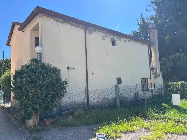 Villa Indipendente in vendita a Olme, Mogliano Veneto
