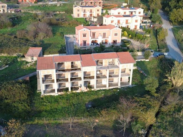 Villa Indipendente in vendita a Moio Della Civitella, Campania