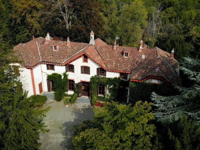 Villa Indipendente in vendita a Piemonte, Alessandria