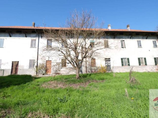 Villa Indipendente in vendita a Piemonte, Alessandria
