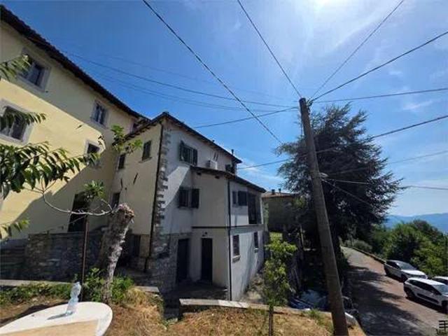 Villa Indipendente in vendita a Promiana, Molazzana