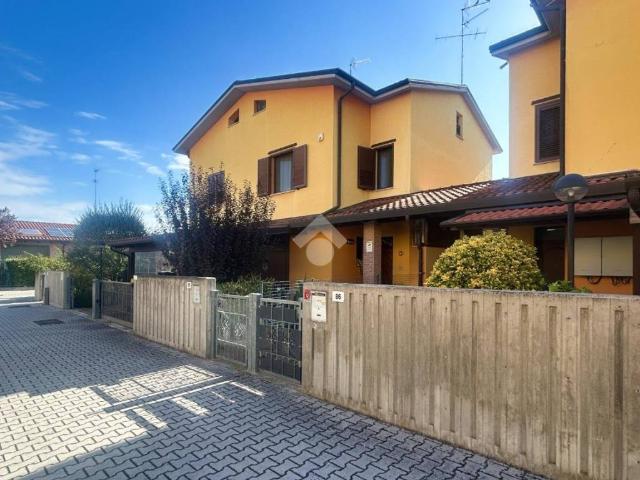 Villa Indipendente in vendita a Molinella, Bologna