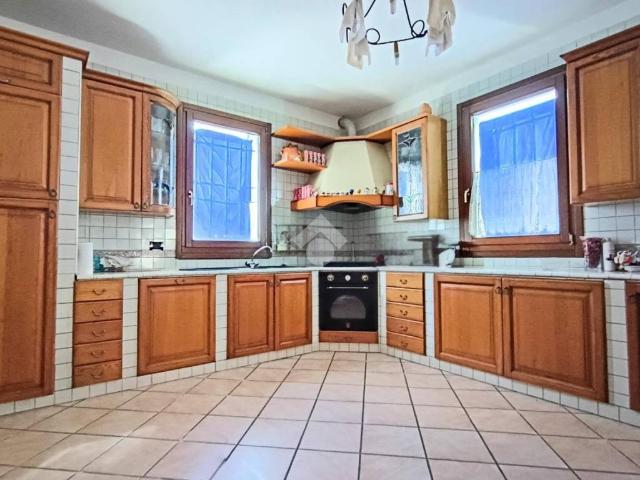 Villa Indipendente in vendita a Molinella, Reggio Emilia