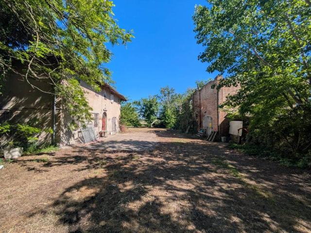 Villa Indipendente in vendita a Molinella, Reggio Emilia