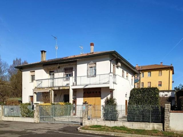 Villa Indipendente in vendita a Molinella, Reggio Emilia