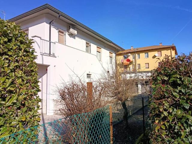 Villa Indipendente in vendita a Molinella, Reggio Emilia