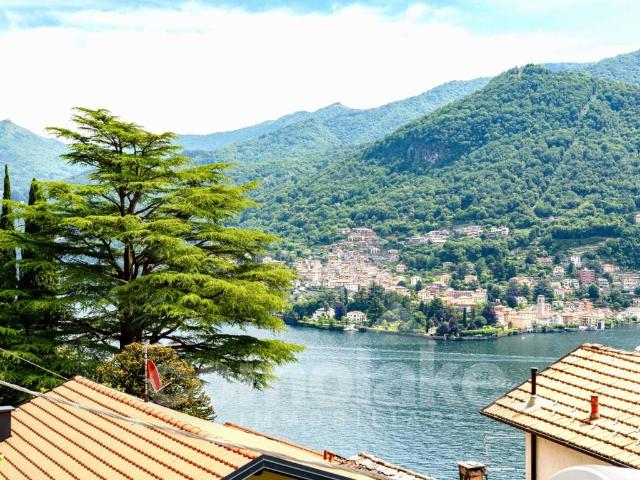 Villa Indipendente in vendita a Roiano, Moltrasio