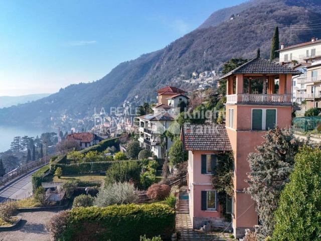 Villa Indipendente in vendita a Moltrasio, Lombardia
