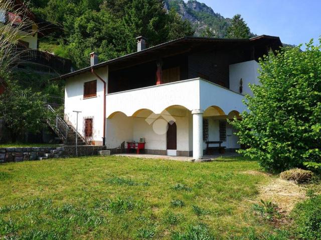 Villa Indipendente in vendita a Comunità della Paganella, Molveno
