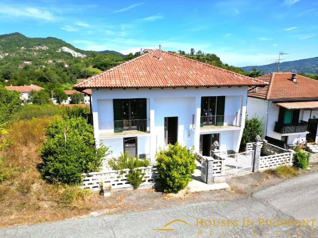 Villa Indipendente in vendita a Piemonte, Asti