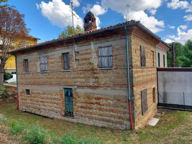Villa Indipendente in vendita a Marche, Pesaro E Urbino