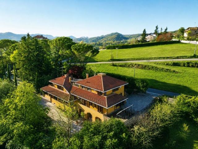 Villa Indipendente in vendita a Piemonte, Alessandria