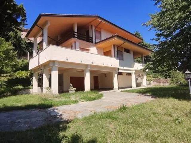 Villa Indipendente in vendita a Piemonte, Asti