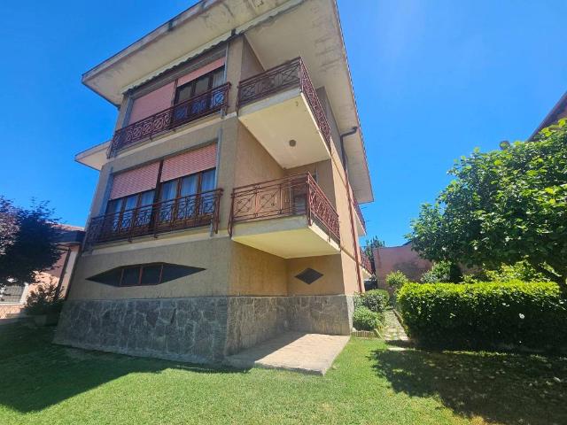 Villa Indipendente in vendita a Piemonte, Novara