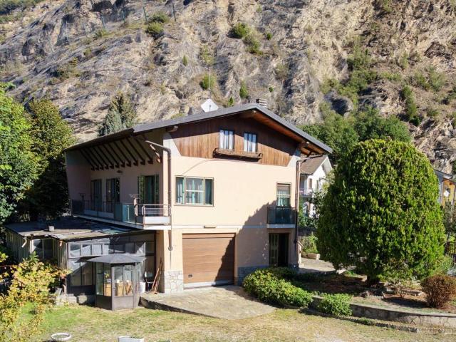 Villa Indipendente in vendita a Pietrastretta, Mompantero