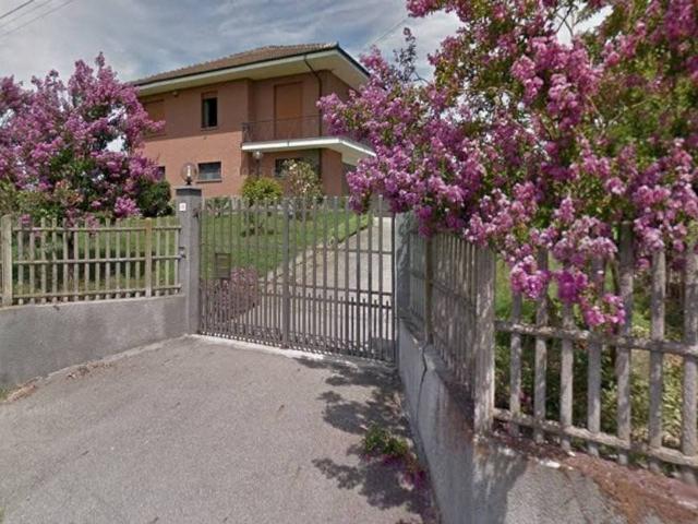 Villa Indipendente in vendita a Piemonte, Asti