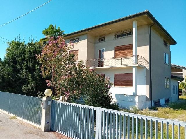 Villa Indipendente in vendita a Fornaci, Veneto
