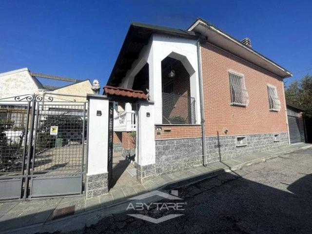 Villa Indipendente in vendita a Piemonte, Torino