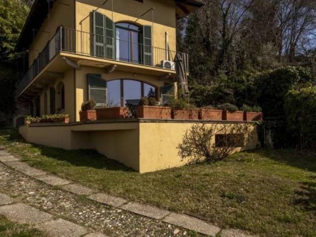 Villa Indipendente in vendita a Rocciamelone, Piemonte